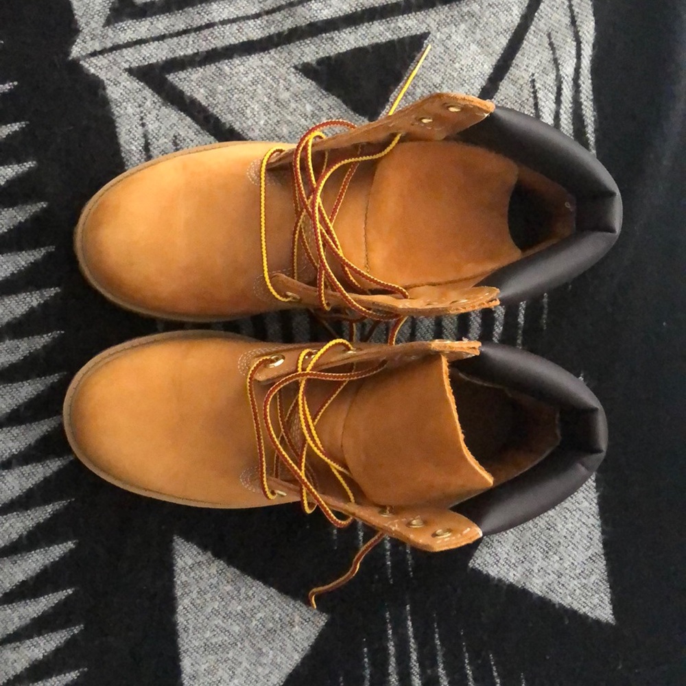 Timberlands - image 6